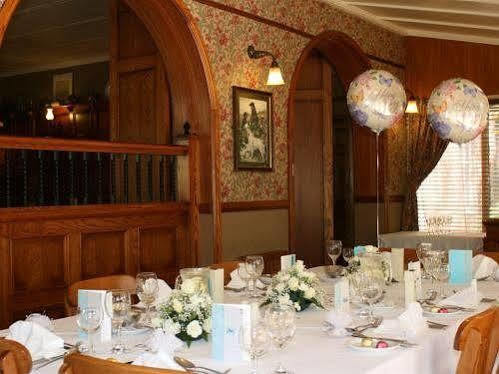 Hotel Fox & Hound 3*